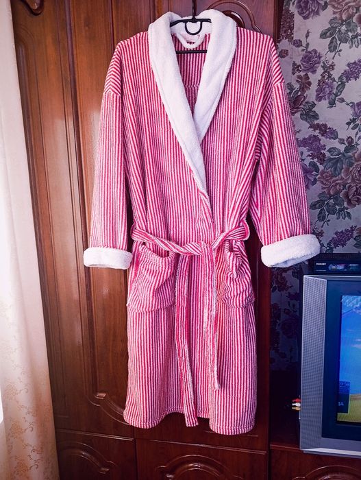 Продам жіночі халати