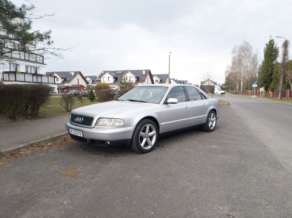 Audi A8 D2 3.3 TDI V8