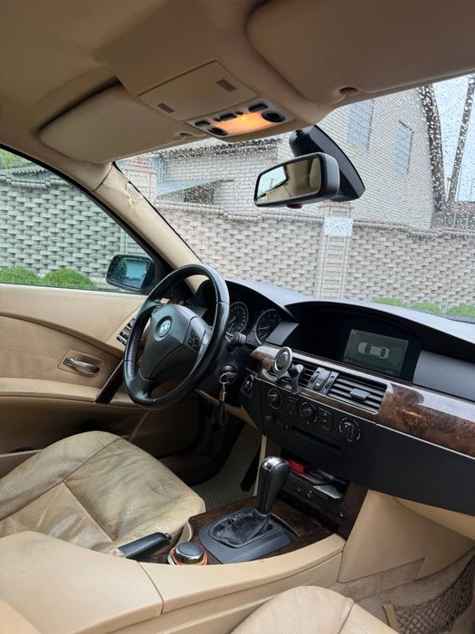Продам BMW 5 E60