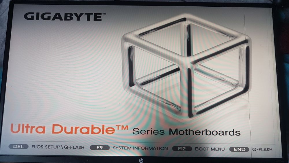 Monitor HP 24y 1080p 24" IPS,LED Sprawny z defektem.