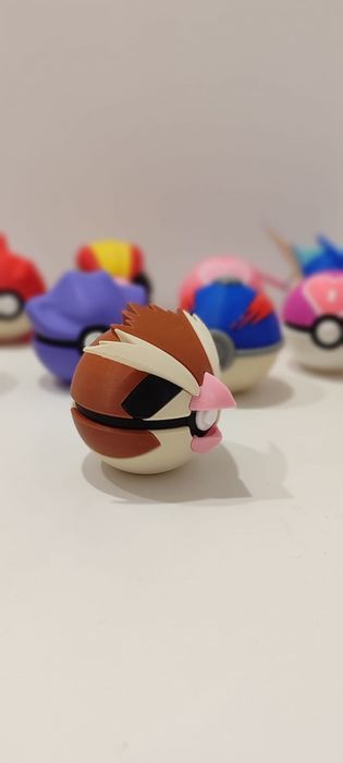 Pidgey pokeball pokemon 3d