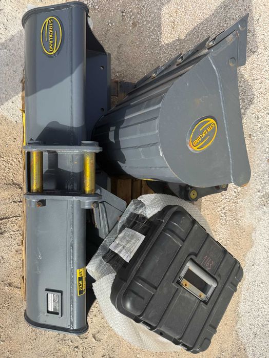 Mini giratória Zoomlion ZE26