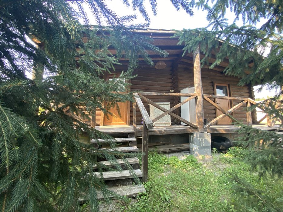 Будиночки для відпочинку на березі озера: затишні номери, альтанки,риболовля,пляжна зона