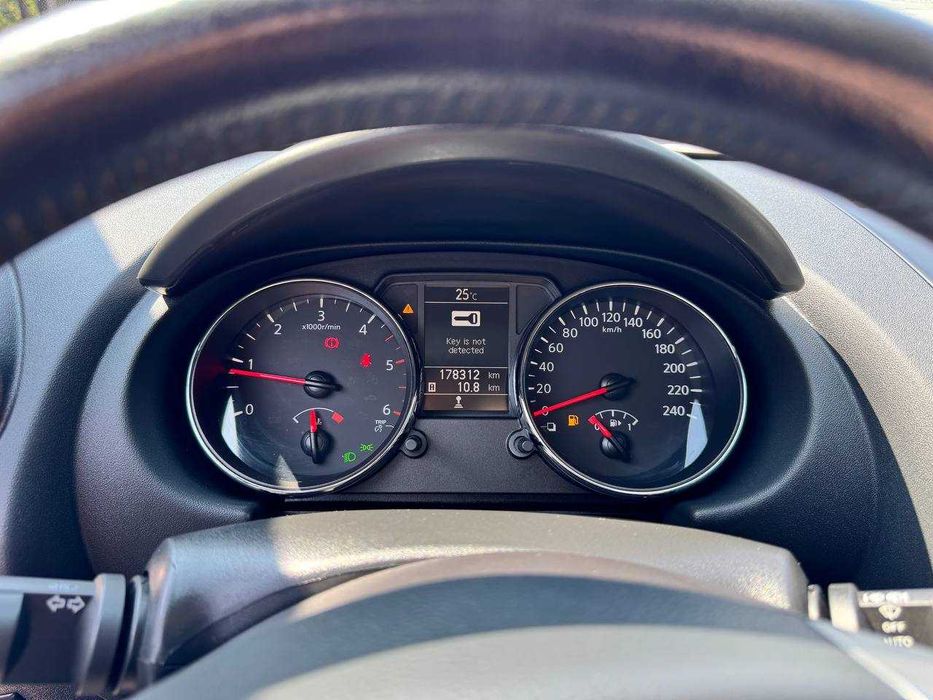 Nissan Qashqai Bose 2010