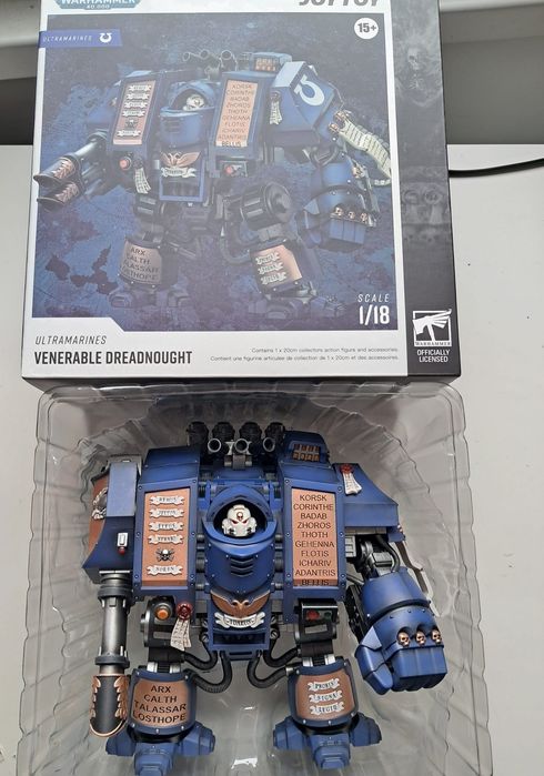 Figurka Warhammer 40k Joytoy Venerable Dreadnought.