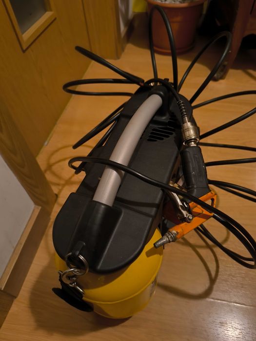 STANLEY Compressor 6L 1.5HP