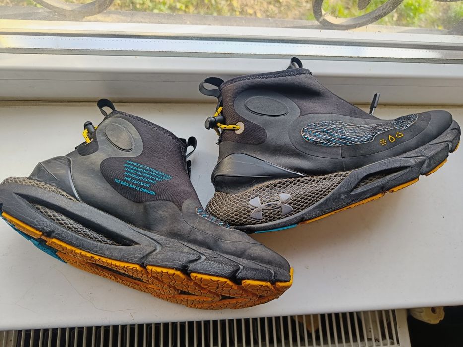 Under armour phantom hovr 2 storm кросівки гортекс