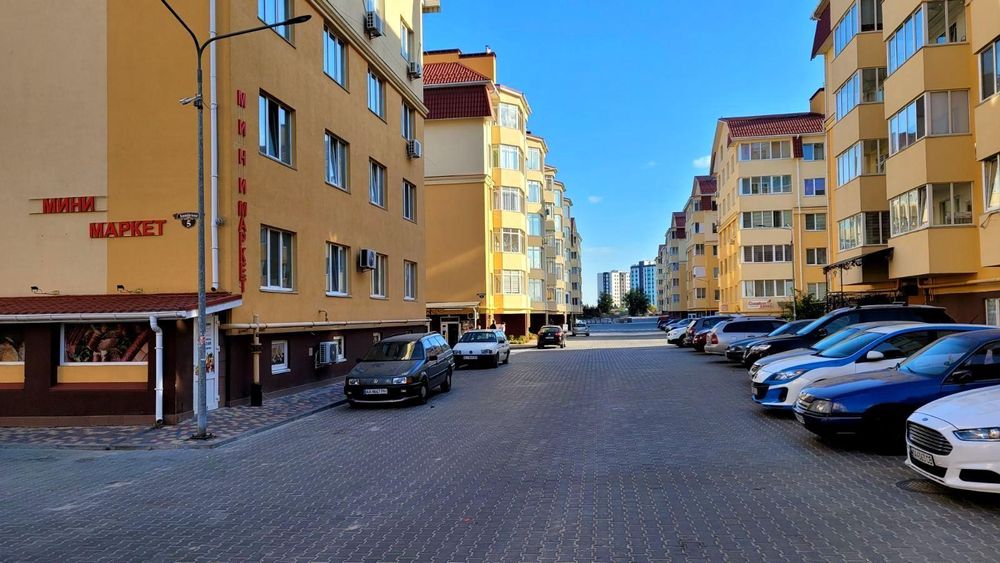 Продаж комерційного приміщення з холодильною камерою. Борщагівка.