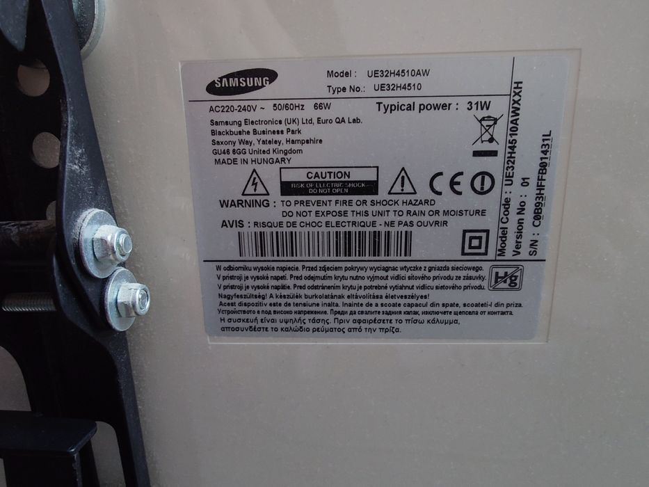 Telewizor Samsung 32" UE32H4510AW biały z uchwytem w pełni sprawny