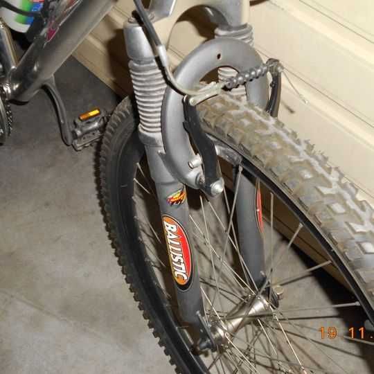 Bicicleta de Montanha nova