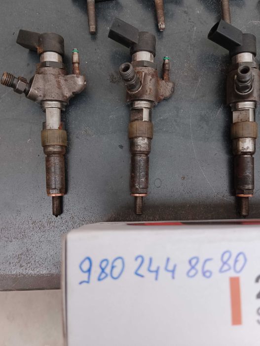 SILNIK  9h05 1.6 hdi citroen C4 na części