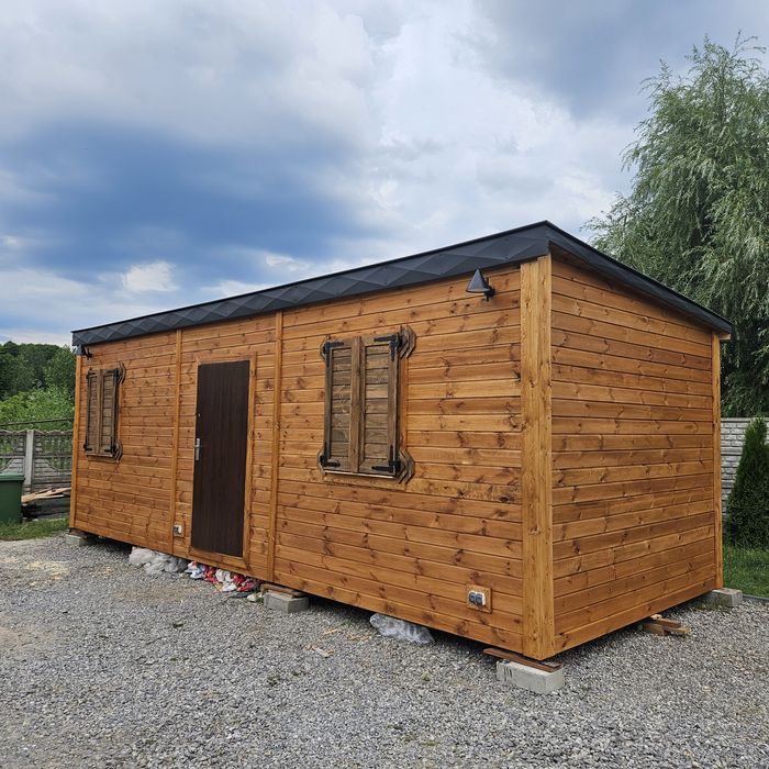 Domek drewniany całoroczny letniskowy 8x3.2 mobilny