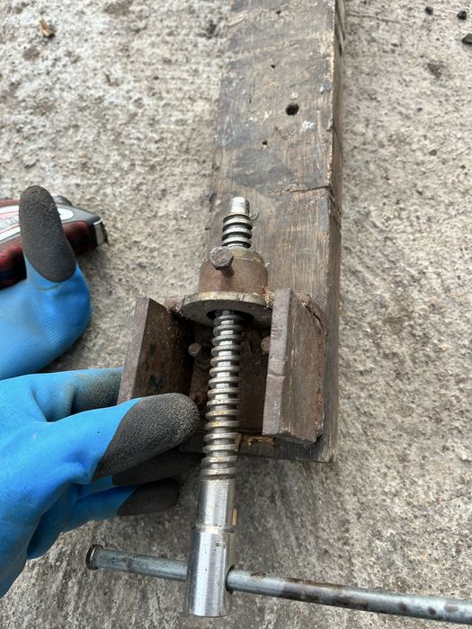 Ваймы, столярная струбцина