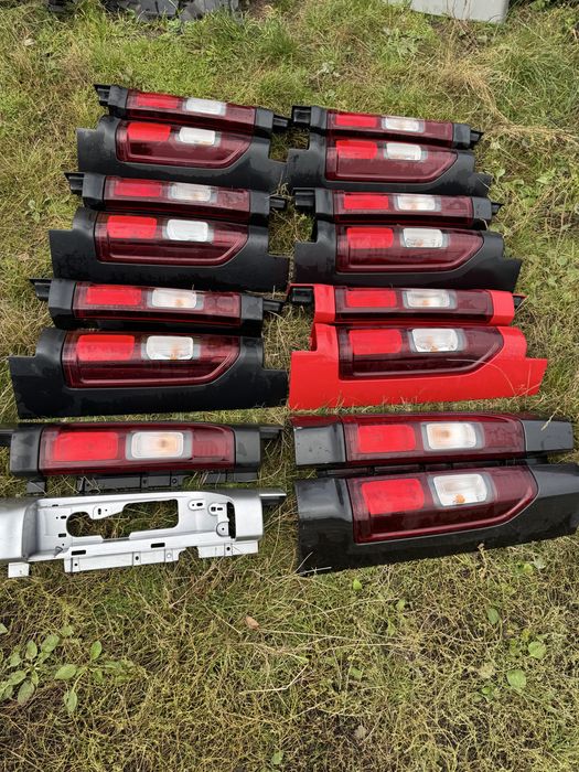 Задні фонарі трафік 3 віваро 3