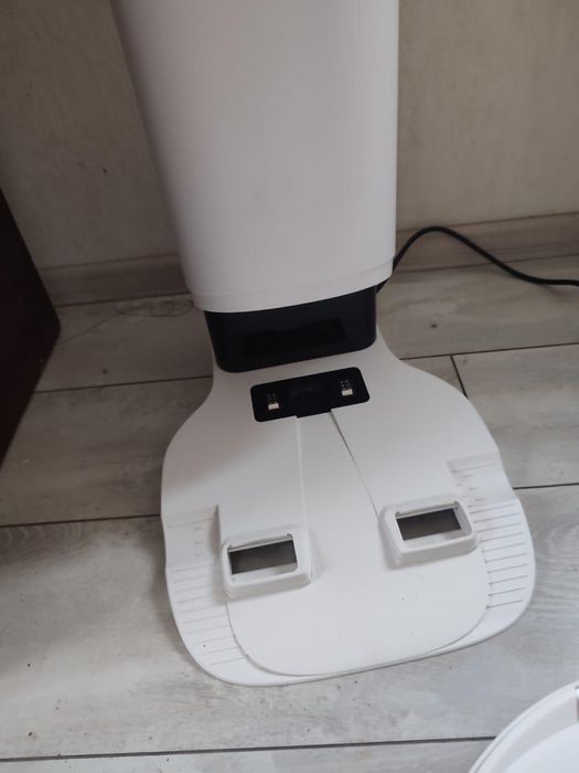 Робот пилосос ECOVACS DEEBOT OZMO N10 Plus