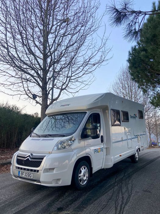 Pilote P690 3.0cc