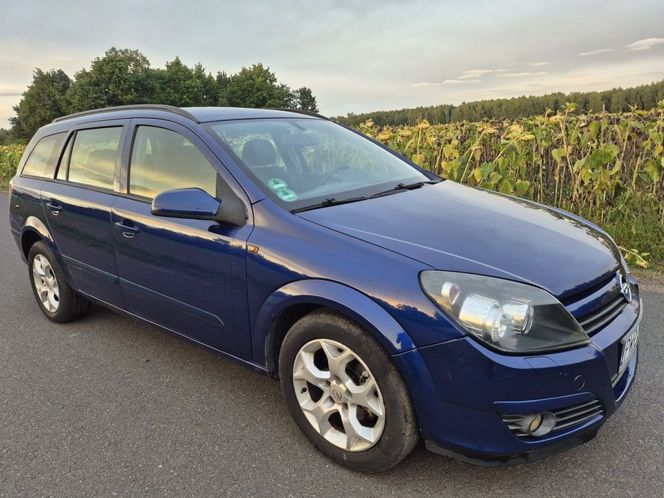 Opel astra h 1.6 benzyna 105km kombi manual hak