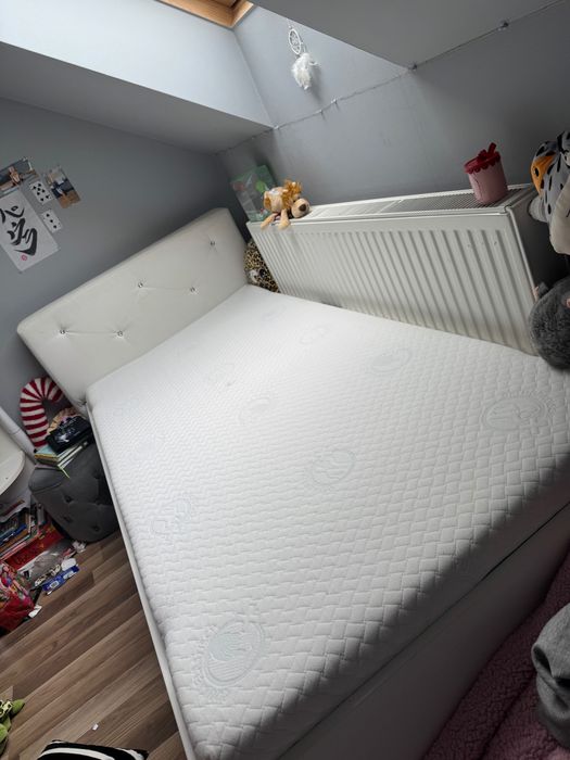 Łóżko Meblik 90x200 z materacem