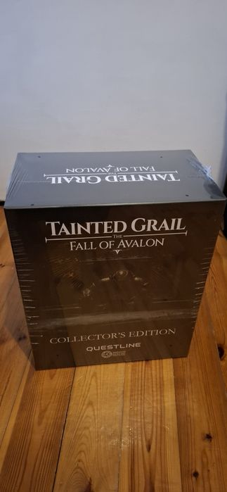 Tainted Grail: The Fall of Avalon  Collector’s Edition Figurka