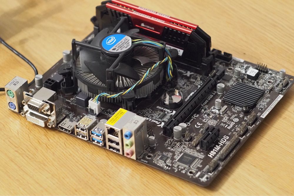 Podzespoły, komputer biurowy PC, intel i7-4790S, 16GB RAM, WiFi 6