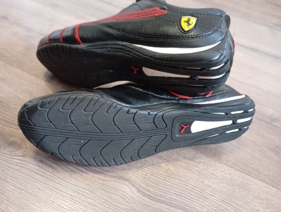 Puma кросівки снікерси чоловічі 41 р 26.5 см