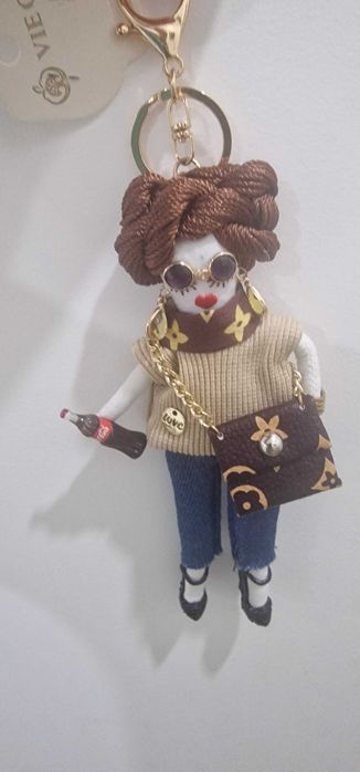 Porta-chaves Boneca novo
