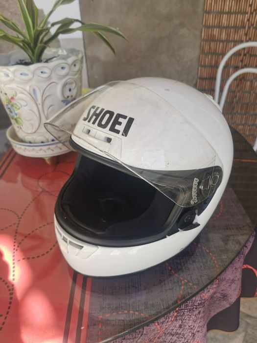 Capacete shoei M