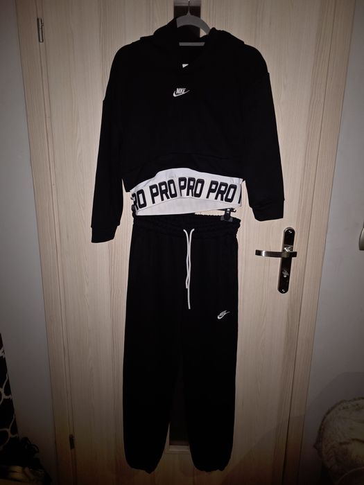 Dres czarny roz s