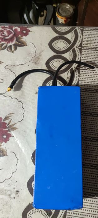 Продам аккумулятор 48v/16a
