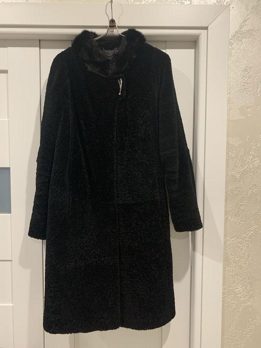 Продаю шубку мутонову. Оверсайз, легенька, дуже тепла