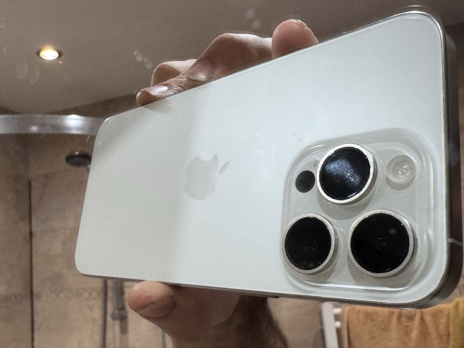 Iphone 15 Pro Max White 256GB perfect