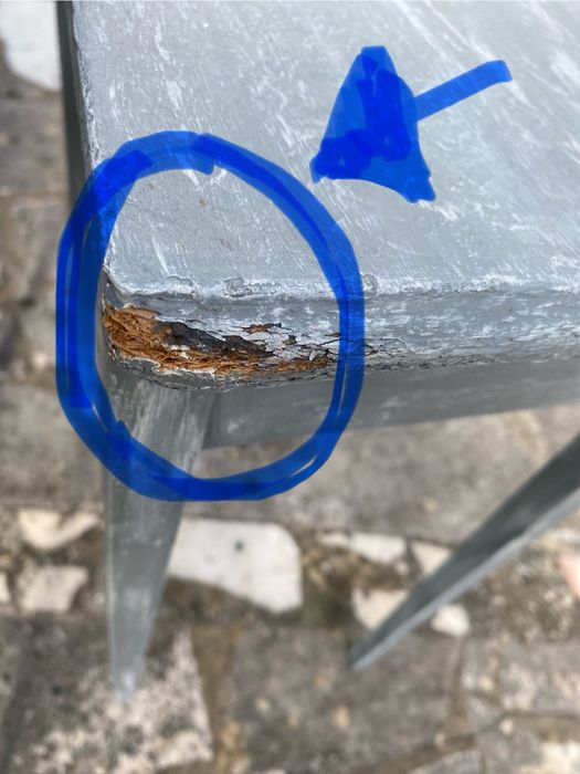 Mesa rústica de apoio pintada - são 2