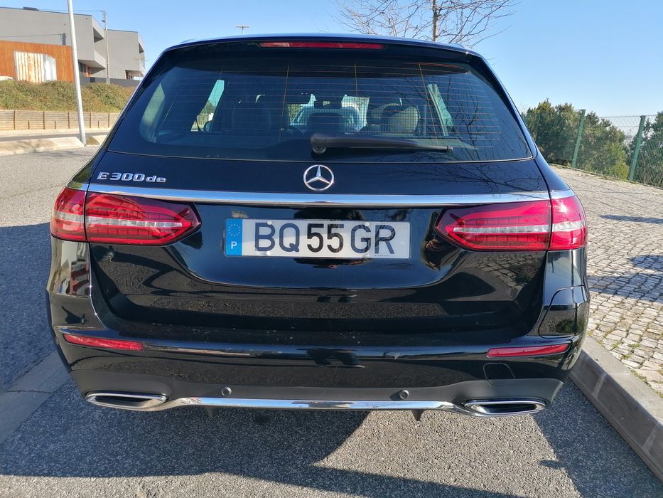 Vendo Mercedes E 300 de AMG Line