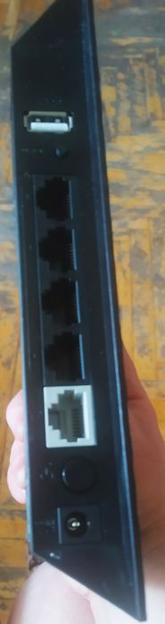 Срочно Wi-fi роутер Asus RT-14u