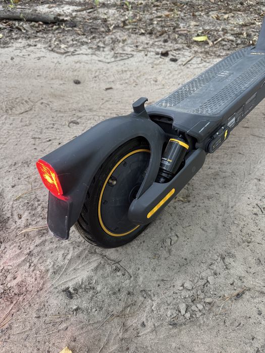 Електросамокат Segway Ninebot MAX G2 E ПРОШИТИЙ НА 50км/год