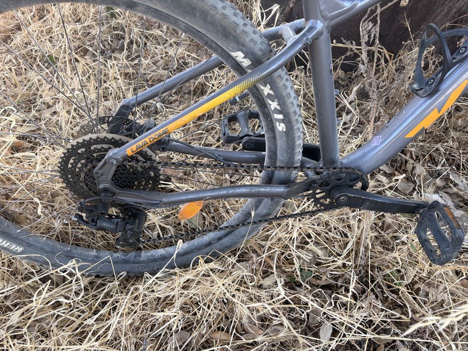 Bicicleta BTT Kona Lava Dome