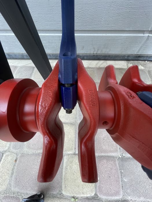 Офісний столик BMW M3