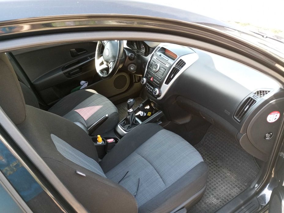 Kia cee'd 1.6 crdi bez dwumasy