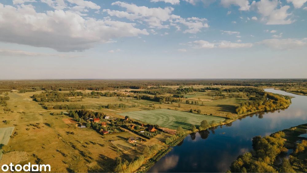 Dom nad Narwią  / Linia brzegowa /  widok na wodę / 90 km od Warszawy