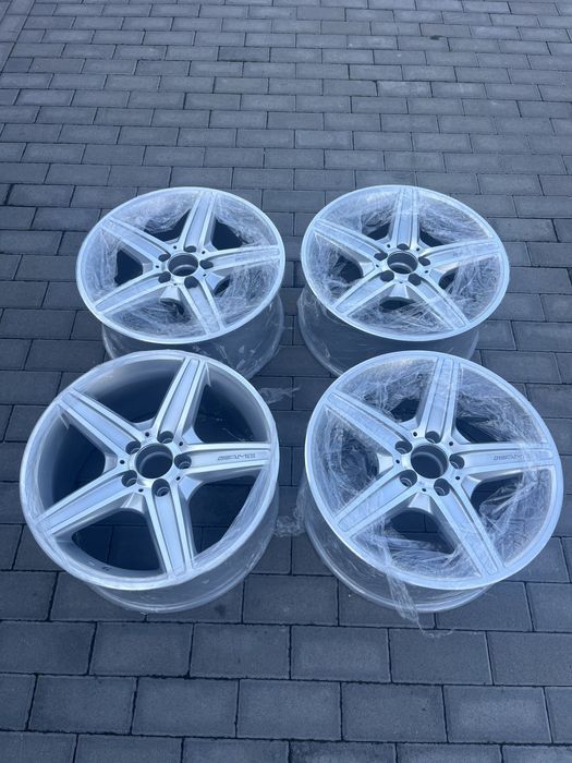 Felgi AMG Mercedes R230 R18