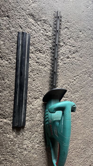 Corta sebes bosch