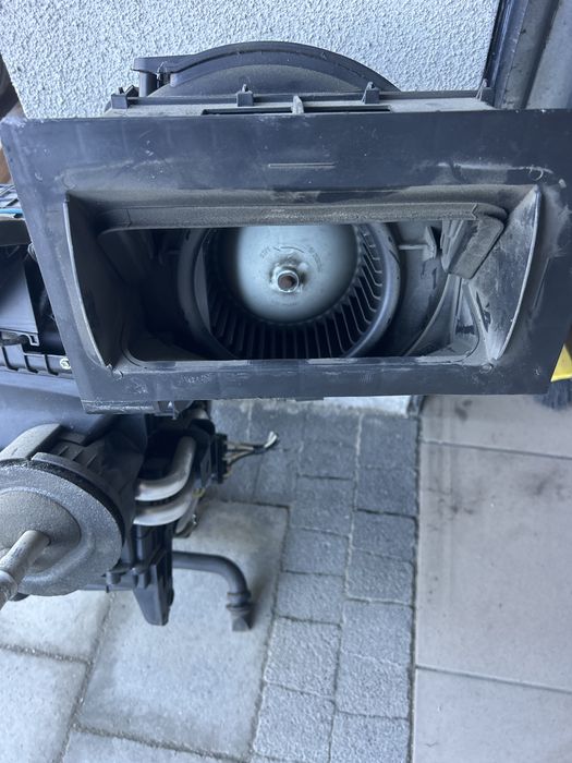 Kompletna nagrzewnica z wentylatorem z klima do Renault Master 3