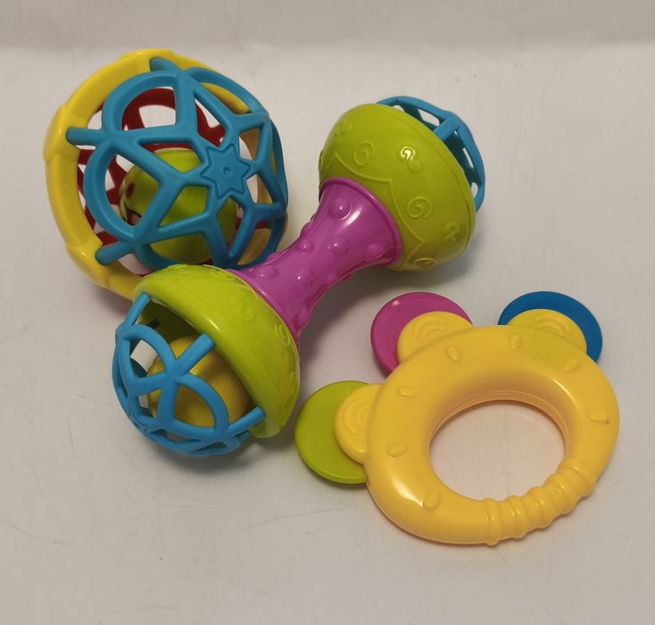 Zestaw grzechotek kolorowych