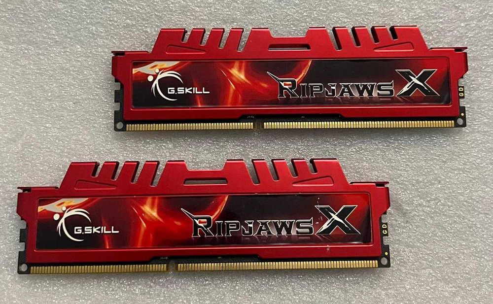 Комплект 16Гб (2*8Gb) DDR3 1600MHz радіатори 16Gb