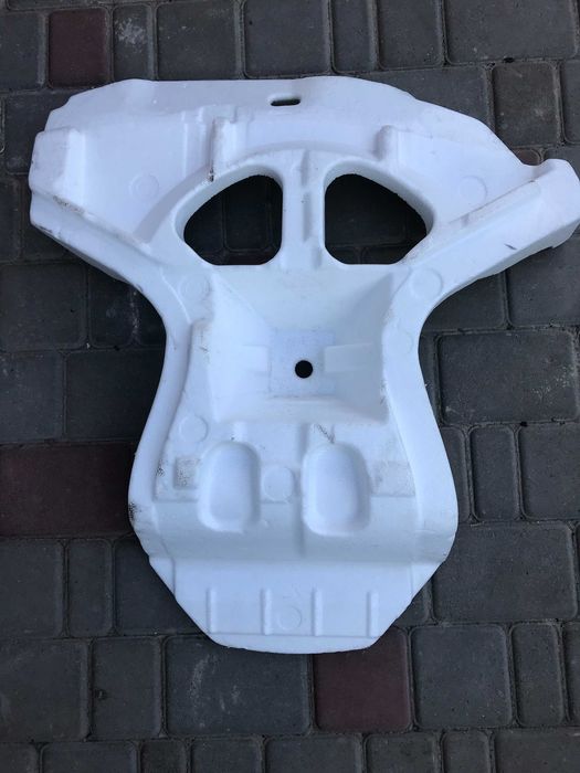 Тойота раф4 toyota rav4 2012-2019
Обшивка багажника права; пінопласт