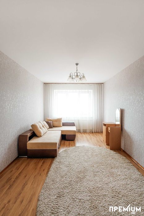 Продаж 3-х. кімнатна квартира вул.В.Дивізії