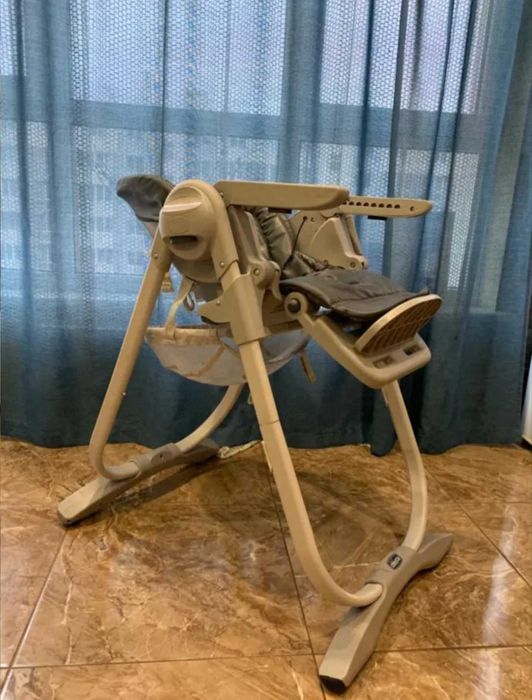 Детское кресло стул для кормления Chicco