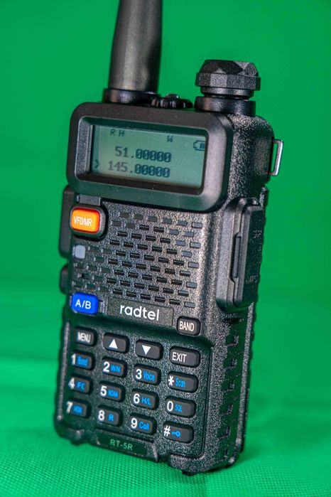 walkie-talkie Radtel RT-5R Full Band 50-600Mhz Rádio Amador