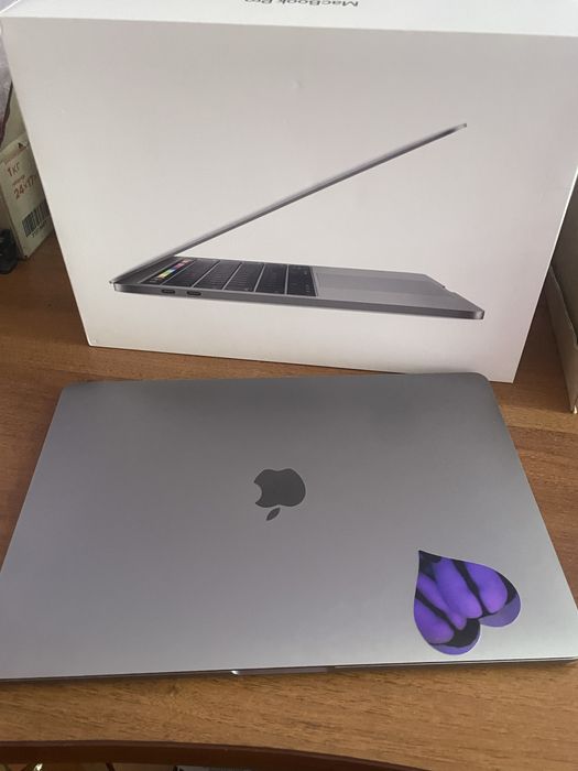 Macbook pro 13 2019 intel core 5