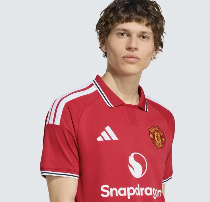 Camisola Principal 26/27 do Manchester United FC